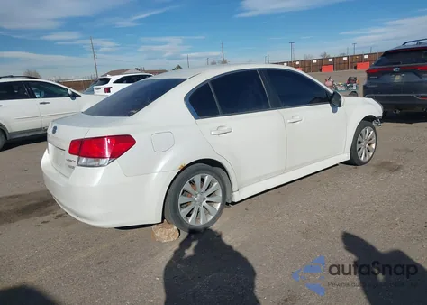 2010 Subaru Legacy 2.5I Limited из США, поврежденный, VIN 4S3BMBL69A3245386